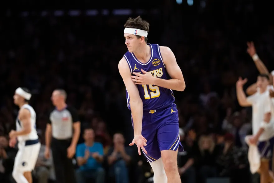 NBA/AR創湖人隊史紀錄！獨行俠狀元刷新詹皇最年輕1里程碑