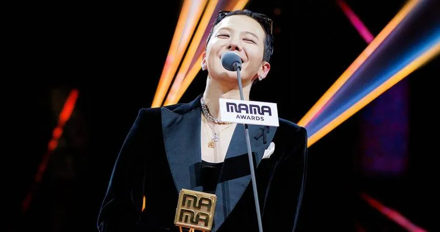 影/GD唱完MAMA留下「倒讚」符號！疑不滿主辦設備出包