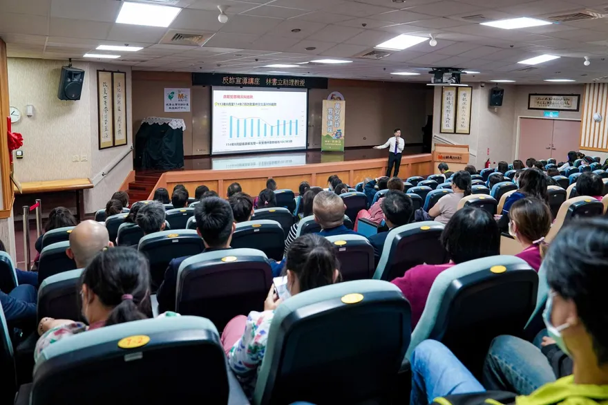 一通電話就騙走一生積蓄？ 萬安反詐實戰講座教你怎麼判斷！