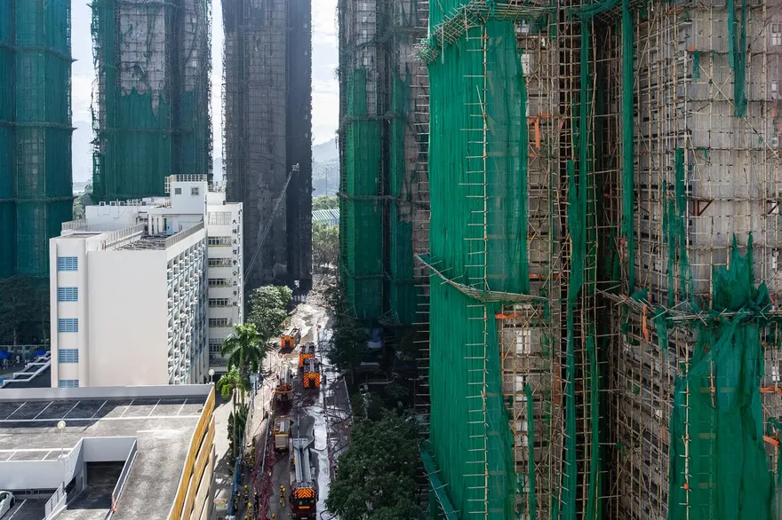 宏福苑大火棚網疑害命　有維修大廈用「山東貨」檢測報告疑作假