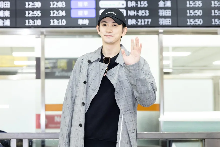 日本男神町田啓太帥抵台　松機湧300粉迎接「群馬王子」