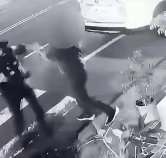 影/被開單不爽持斧猛砍女阿sir！台南男身分、行兇動機曝光