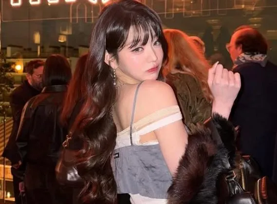 女神喝什麼？張員瑛主持AAA趁空狂喝手搖飲　店家公布答案