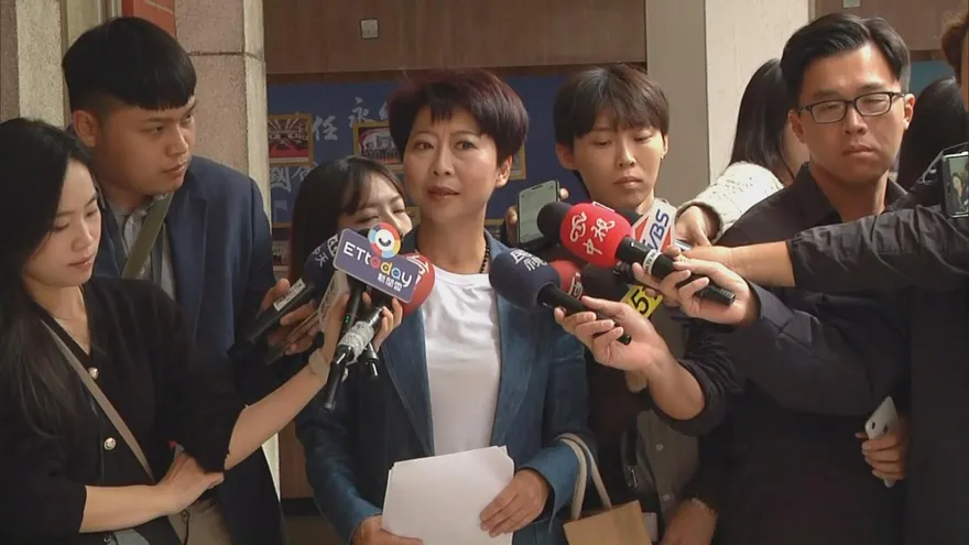 「前助理父自焚案」又被掀！內部憂難整合　陳亭妃：不黨內互打