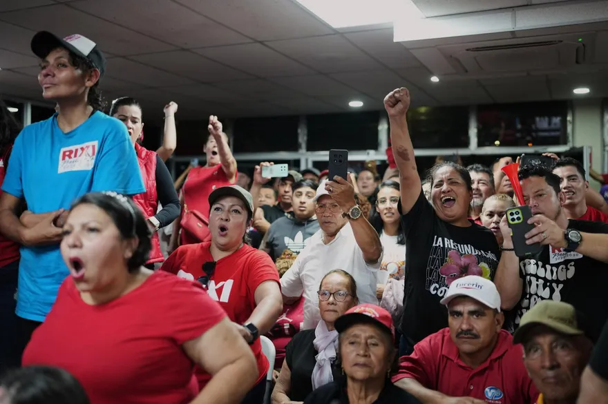 宏都拉斯大選開票1週仍沒結果　官員籲保持耐心、民眾不耐升高