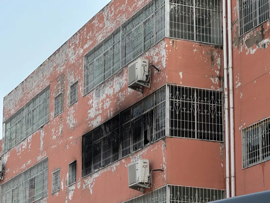 河南校舍大火燒死13童！家長被逼簽協議　事發近2年仍無真相