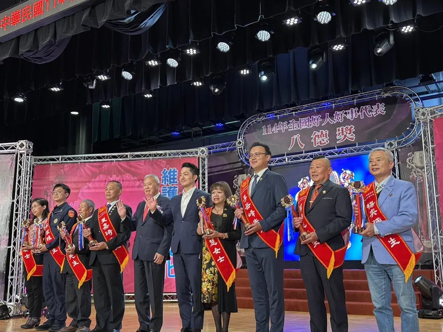 全國「最年長」好人！　99歲羅美瑜獲好人好事代表八德獎