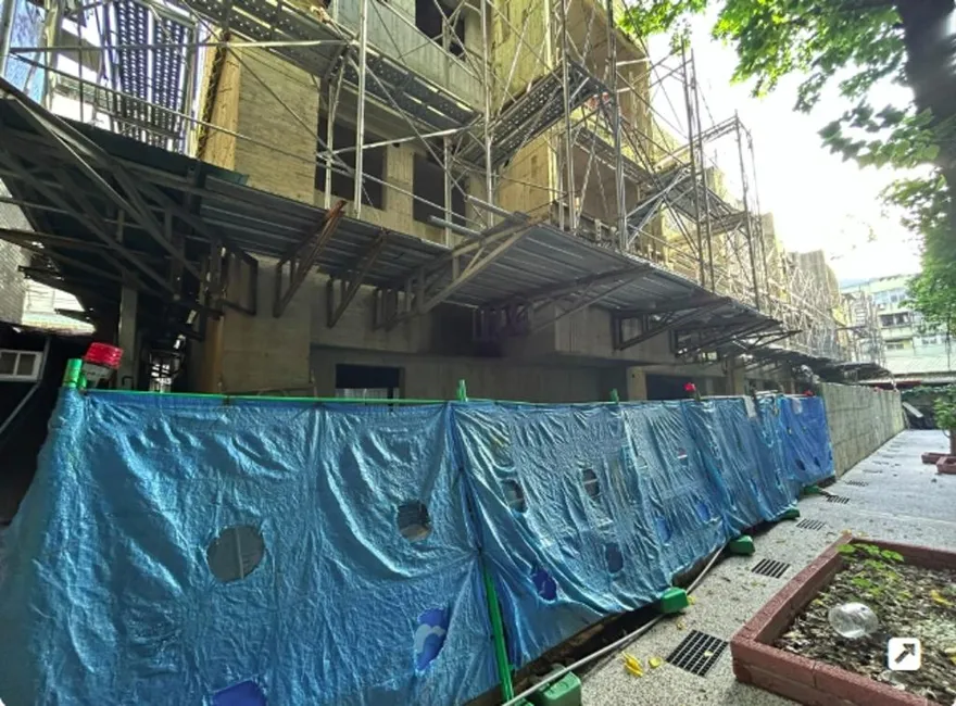 房市再爆雷！北市大安區驚現爛尾樓　整棟法拍2戶苦主受害