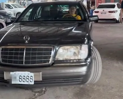 黃安返台開車「聽自己導航」　取愛車意外曝車牌8888