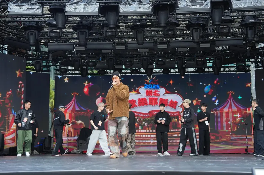 新北「巨星耶誕演唱會」今登場　卡司、直播資訊一次看