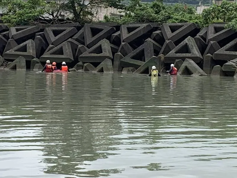 蘇澳造船廠兄弟檔抓螃蟹落海失蹤！　搜救第4天仍無發現