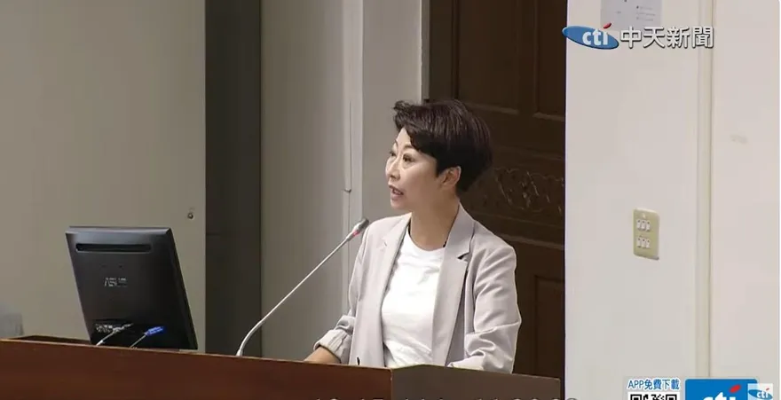 網傳「支持陳亭妃就是支持傅崐萁」 本人急出面澄清：抹藍！