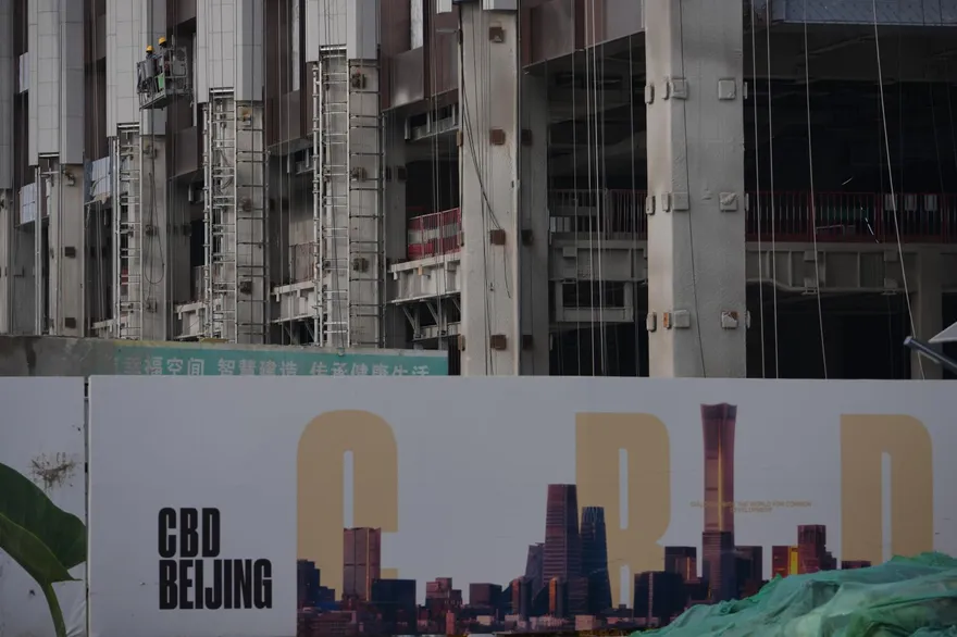 房企相繼違約！陸房地產市場低迷　官員仍稱「長遠看潛力大」