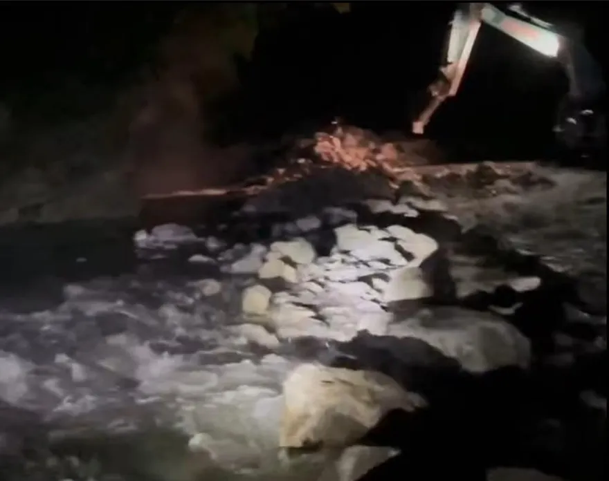 宜蘭「芃芃野溪溫泉」毀了！網友卻狂挺「嫌犯」村長