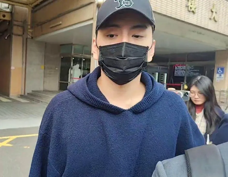 王大陸與女友「勾結警察查個資」案！一審各被判刑6月