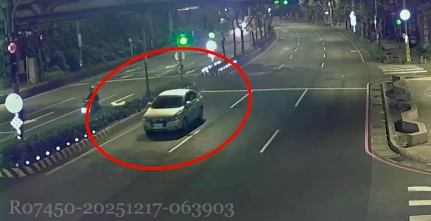 影/中和男毒駕一路逆向險釀禍　警網急攔車逮人送辦