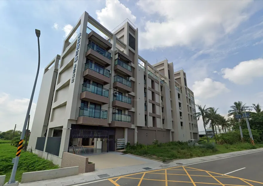 高雄建商「駿信建設」欠債倒閉　名下12戶慘淪法拍