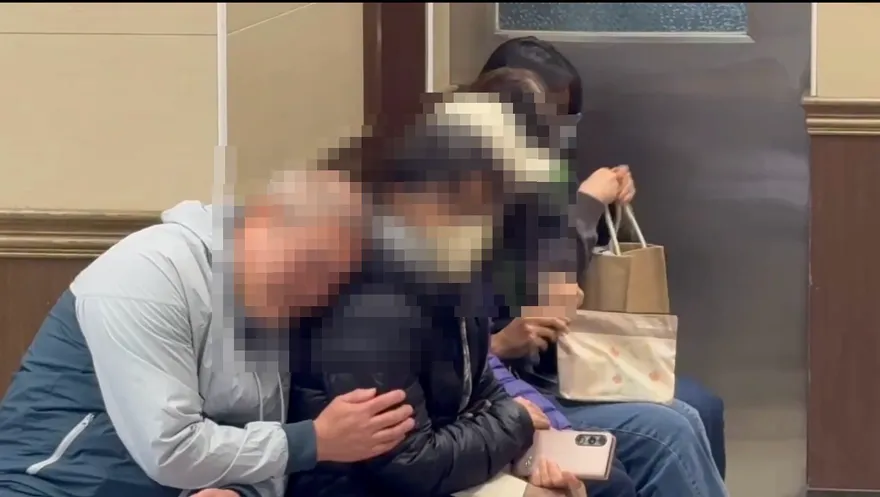 影/林口翁菜園遭砍慘死　家屬殯儀館相驗哭斷腸