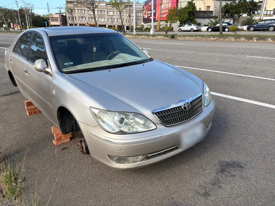 苗栗通霄連續三車輪胎被偷　警方成立專案追緝嫌犯