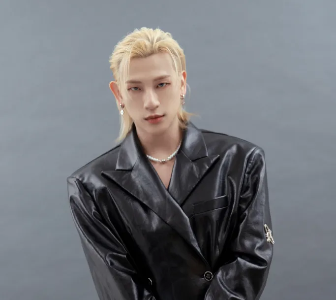 張文隨機砍人！嘻小瓜喊應死刑遭酸「法盲」　急刪文道歉