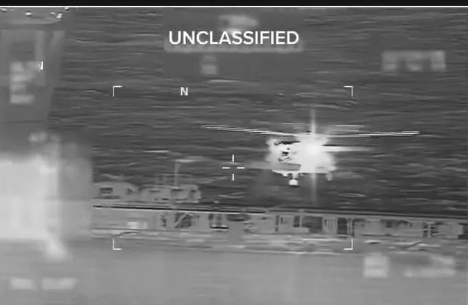 影/非制裁名單也攔！美軍強登委內瑞拉油輪　委國怒斥國際海盜行為