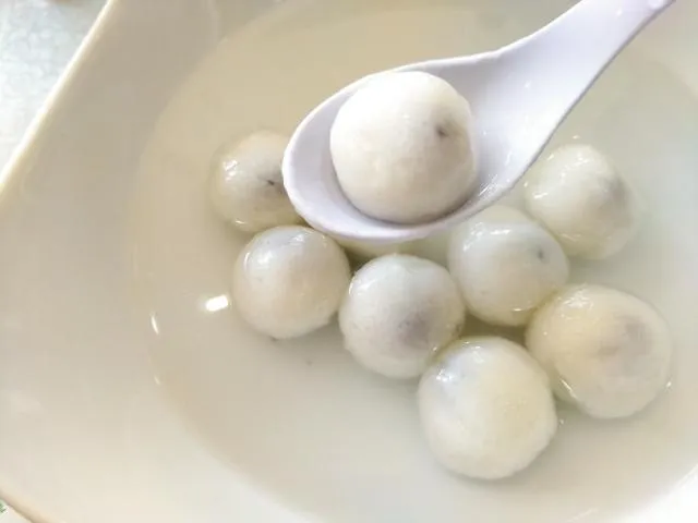 湯圓吃完肚子脹到不行？補充「奇異果、香蕉」可加速代謝