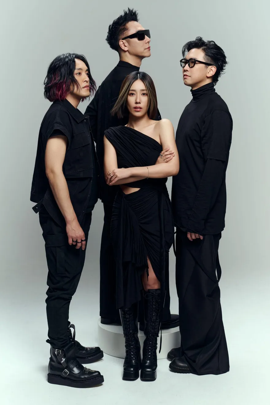 小男孩樂團苗栗耶誕城開唱！客串《影后》笑曝適合走搞笑路線