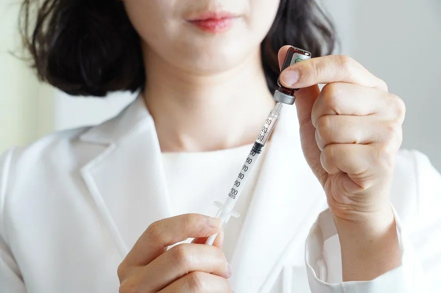 不只防麻疹！MMR疫苗注射「病毒疣」可望清除頑固病灶