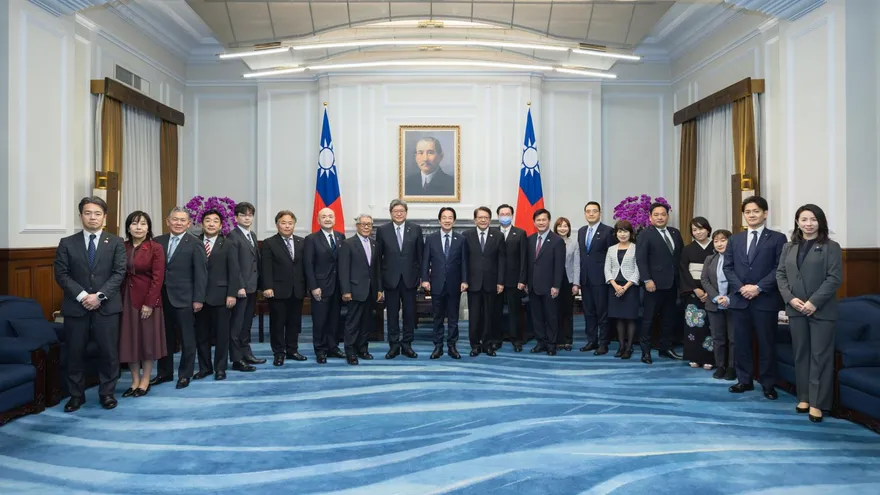 蔡炫/從失言到訪台　日本右翼火上澆油？