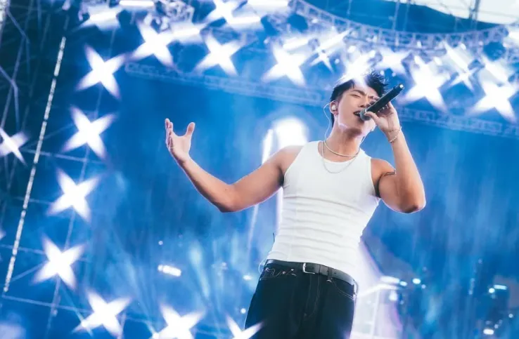 王ADEN跨年演出全沒了　被爆「要給訪綱」才肯受訪