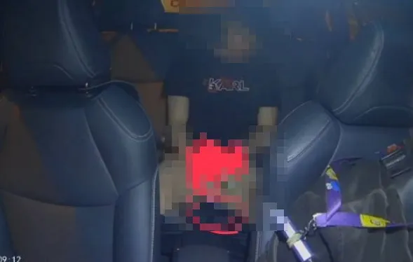 威脅運將國道飆車：讓你下課！　脫序男「脫褲尿整車」下場慘了