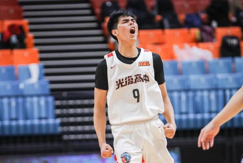 HBL/何鉦凱攻防一體繳全能數據　率光復高中晉8強