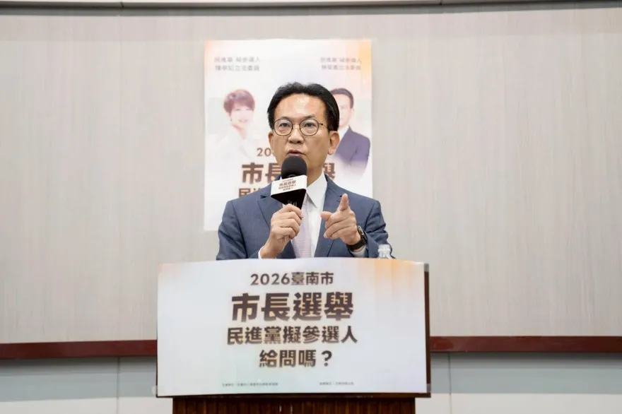 台南市政全場最熟　林俊憲霸氣不靠投影片全程口述