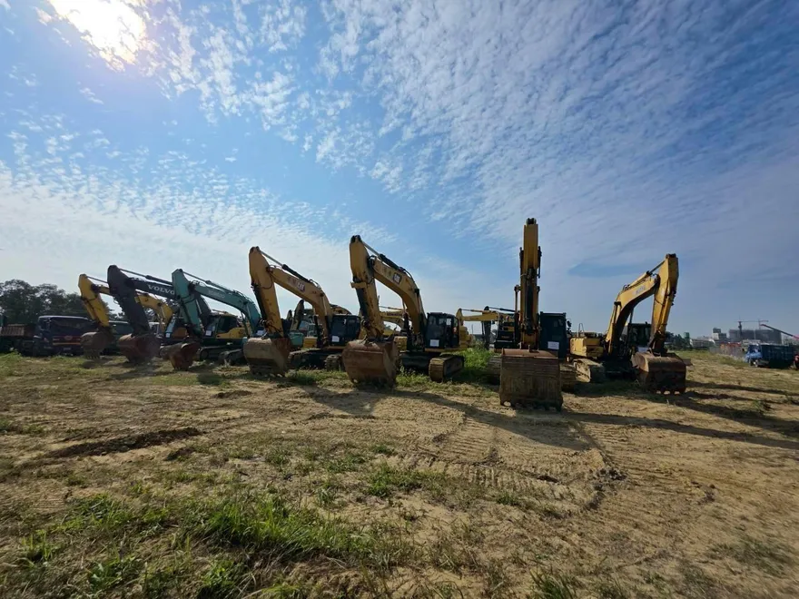 「美濃大峽谷」怪手、砂石車拍賣充公　國庫進帳1225萬