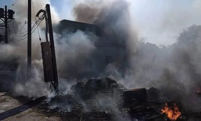 彰化花壇火警烈焰濃煙狂竄　警消速灌救幸無人傷