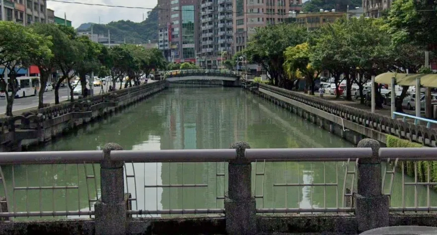 基隆元旦爆憾事！女子「浮屍田寮河」