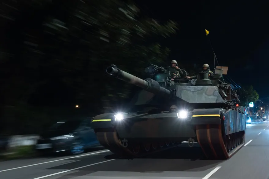 大陸圍台軍演網路民調曝！破5成「心驚膽戰」一面倒表態