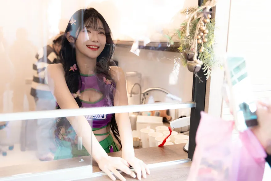 10度低溫照樣辣翻全場！高佳彬小蠻腰上線 親揭與粉絲約定