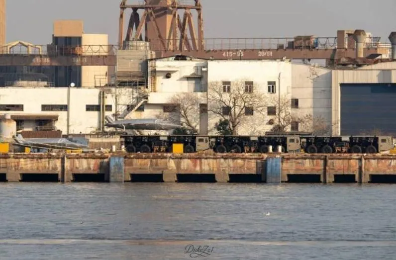 陸貨輪變身無人機航母　模組化電磁彈射系統首曝光