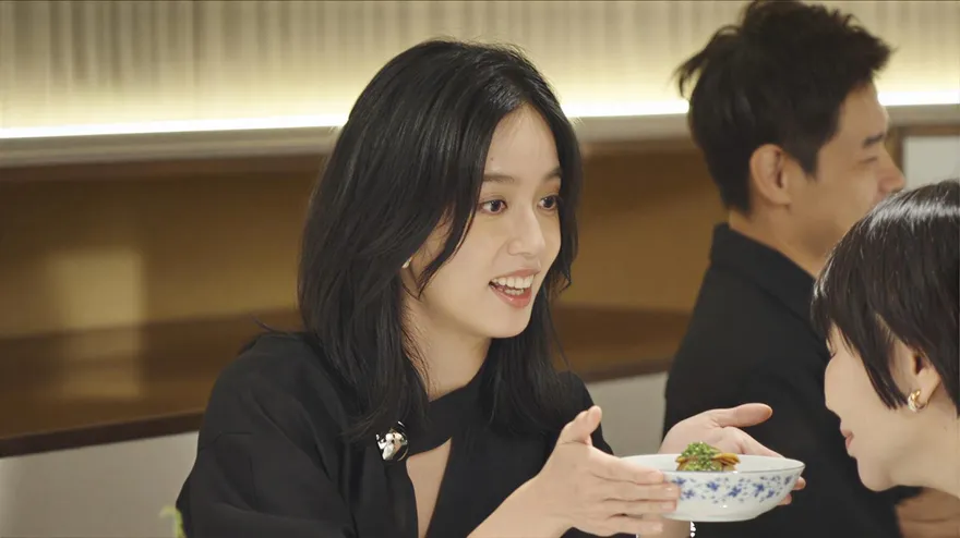 陳庭妮驚喜現身《星廚》 笑喊「被服務」　胡宇威冷汗直流反應曝光