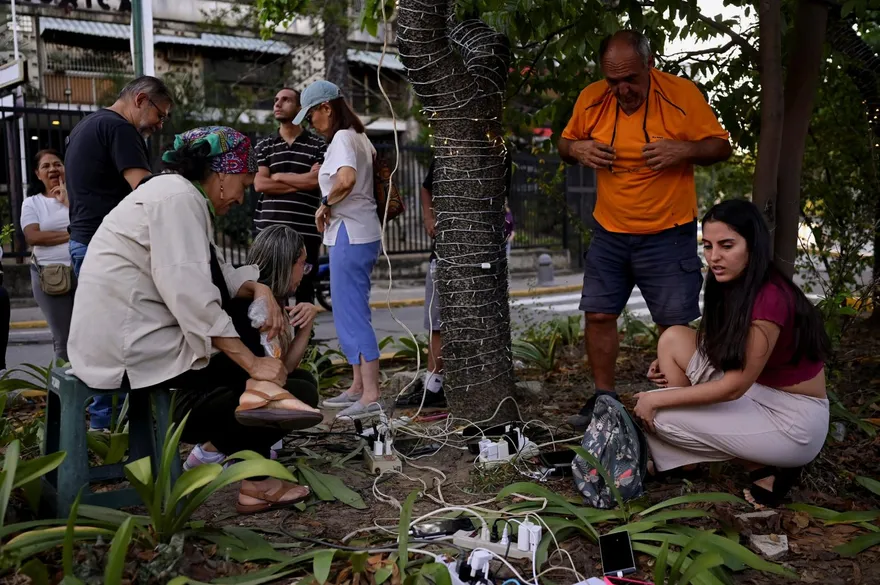 委內瑞拉進入緊急狀態　當地華人：民眾搶購物資、打火機被掃光