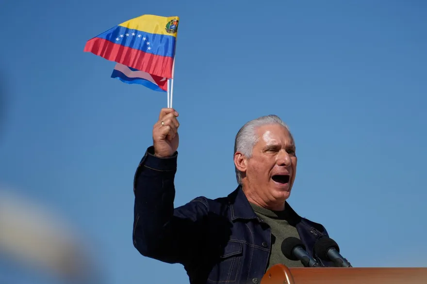 美綁馬杜洛釀80死！哈瓦那證實32名古巴軍警陣亡、將舉行全國哀悼