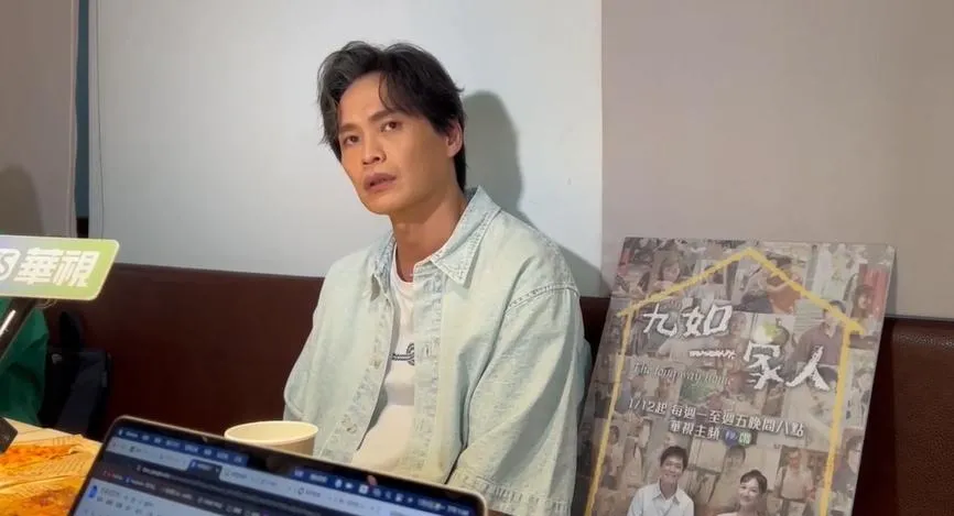 心疼曹西平沒家人！黃鐙輝憶帶兒女陪過年紅了眼眶　不捨吐：永遠的偶像