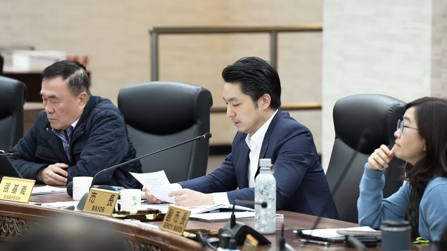 蔣萬安射出「教育革新3箭」！導師減課加薪