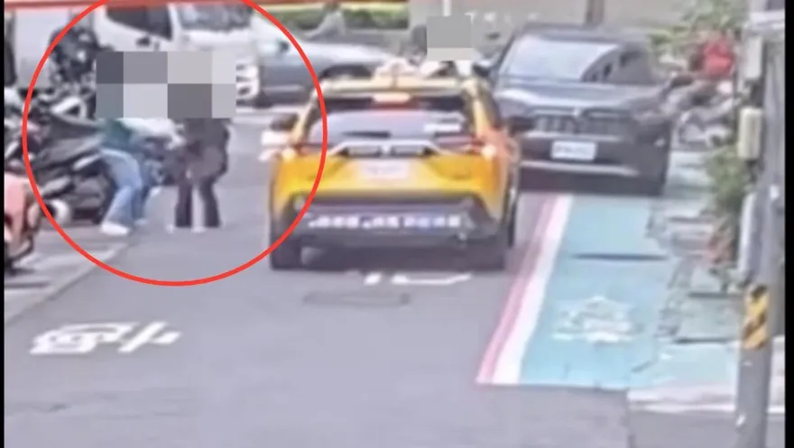 影/男子遭逢巨變情緒失控　北醫門口隨機毆路人