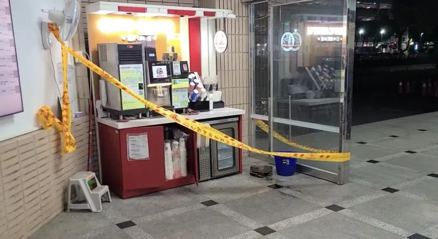 吸毒吸到鏘掉？新北地院縱火女竟稱：在燒螞蟻