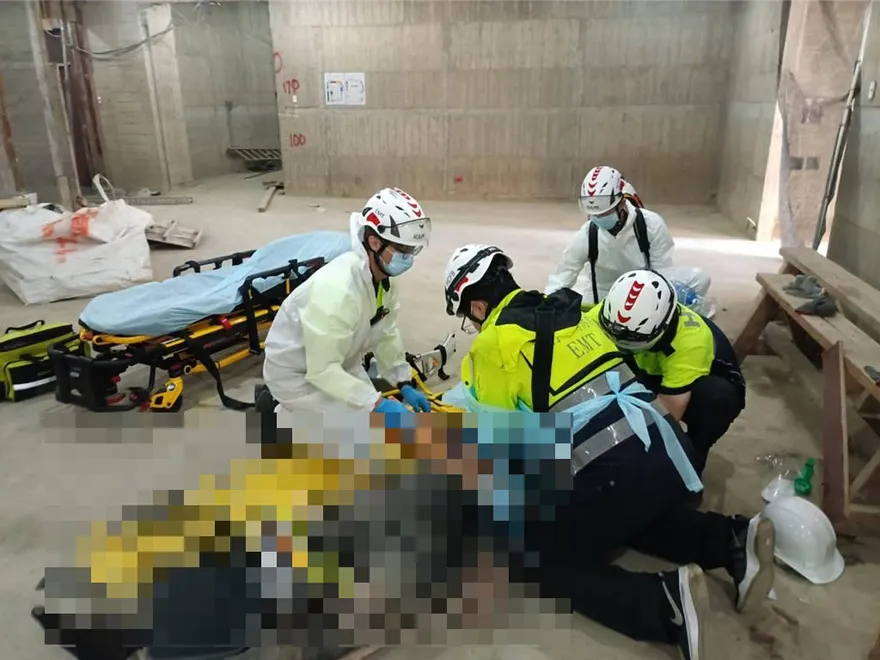 新竹工地施工意外！印尼籍工人墜樓送醫搶救