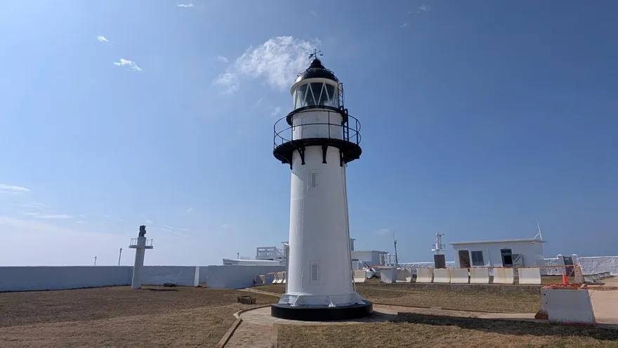 百年歷史「漁翁島燈塔」修復工程完成！1/31重新開放迎客