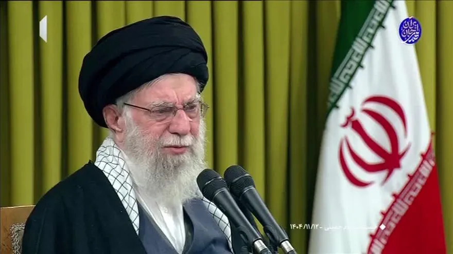 伊朗在波灣荷莫茲海峽實彈演習　警告美國恐掀區域戰爭