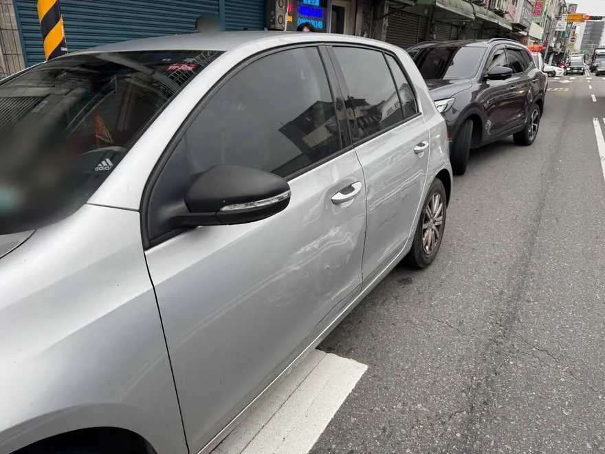 影/桃園男欠200件違規「無照開車」　交通新制首日直接扣